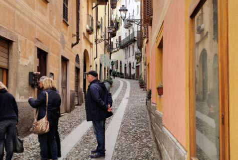 Acqui Terme - Narrow alley - BBOfItaly