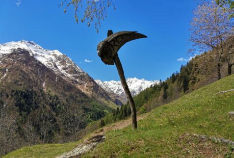 Alta via dei Walser - Oro - Sign indicating the arrival to Oro with landscape - BBOfItaly