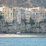 Capo Vaticano and Tropea - Tropea beach and city - BBOfItaly