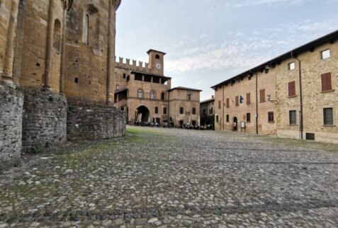 Castell'Arquato - Piazza Monumentale with Palazzo del Podestà on the background and Collegiata on the left - BBOfItaly