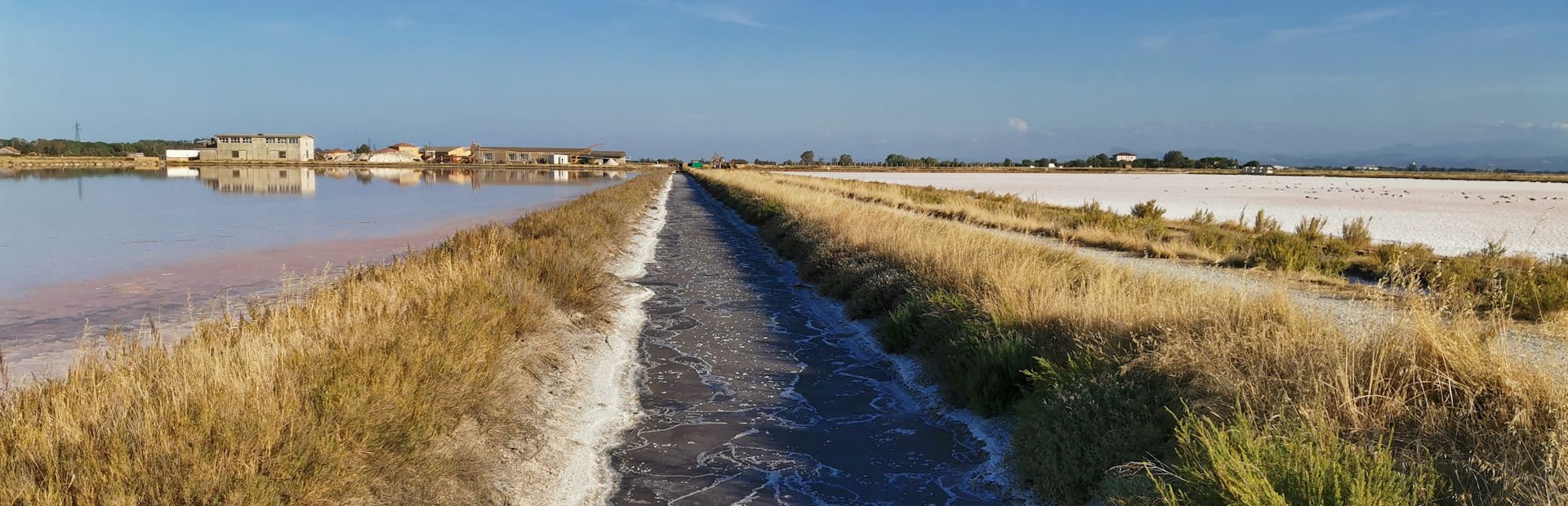 Cervia salt pan - top image - BBOfItaly