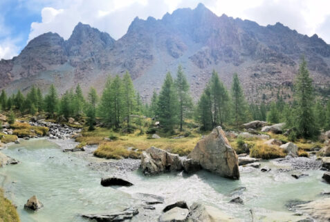 From Preda Rossa to Val Masino - Corni Bruciati chain on the side of Preda Rossa valley - BBofItaly