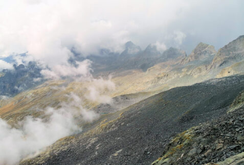 From Rifugio Ponti to Bivacco Kima - The head part of Val Masino seen from Bocchetta Roma - BBOfItaly