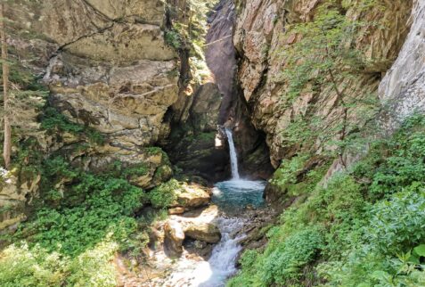 Viewpoint of Otro - Otro river waterfall - BBOfItaly