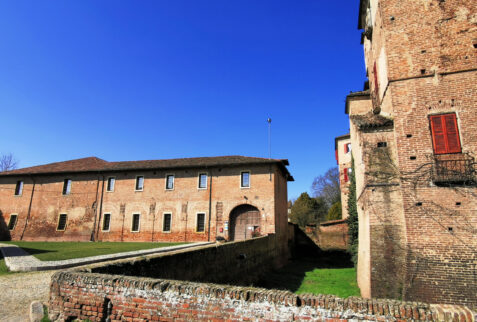 Sartirana Lomellina - The castle stables