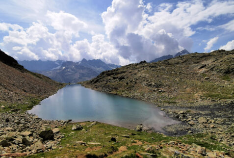 Lago Lungo - Lago Morto - Valpelline - The picture shows the Lago Lungo on the path to the Lago Morto