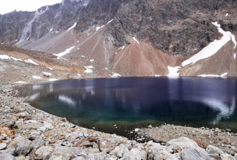 Lago Lungo - Lago Morto - Valpelline - Incredible deep black colour of Lago Morto water