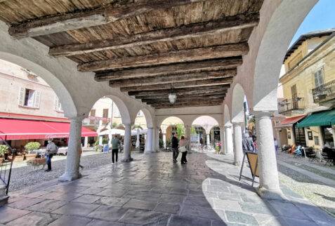 Orta San Giulio - glimpses