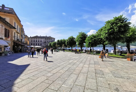 Orta San Giulio - the main square