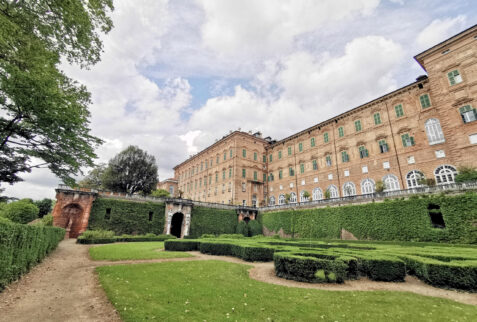 Castello Ducale di Agliè – side of the castle and a glimpse on a part of its huge garden