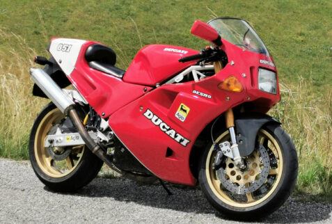 Parlasco – the fantastic and unbelievable sporty Ducati 851 (engine 888 cc twin L cylinders)