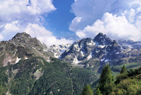 Bocchetta di Trona – landscape in Valle della Pietra