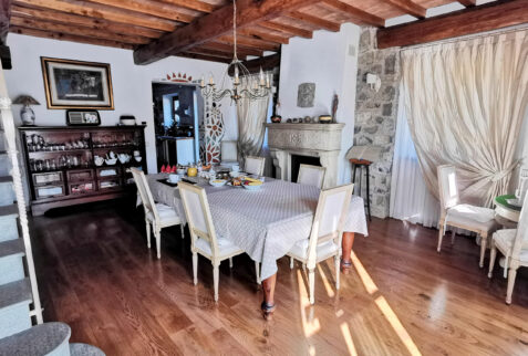 Pontremoli - a glimpse on the fantastic dining room of Il giardino di rosmarino B&B