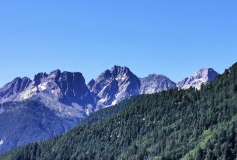 Valle della Forcola – peaks on the head of Val Garzelli close to Valle della Forcola