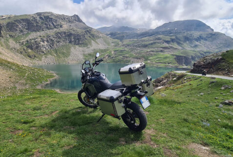 Agnel Lake situated almost at the end of the pass