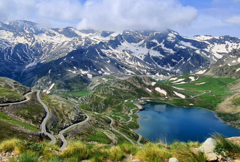 Another picture from the top of Colle del Nivolet pass in Gran Paradiso National Park