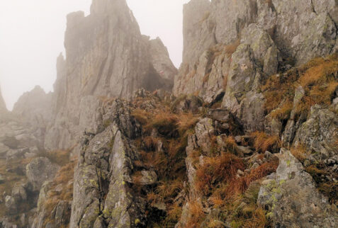 Passo della Crocetta – going up through the vertical wall to the pass