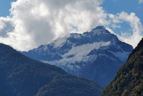 Cermine – Pizzo Cavregasco which dominates Val Bodengo