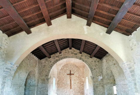 Montereggio – inside the Romanesque church of Sant’Apollinare dated XI century