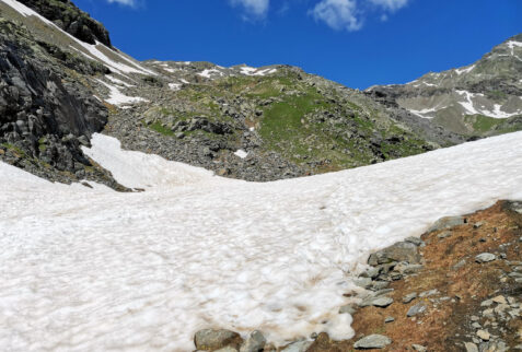 Val Loga – snow fields to cross