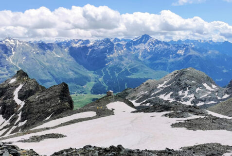 Val Loga – Bivacco Val Loga going up to the pass