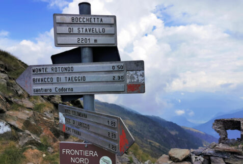 Monte Rotondo – signals at Bocchetta di Stavello