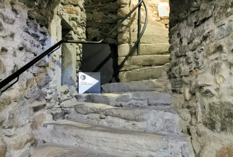 Castello di Sarriod de La Tour – rocky stairs to the upper floors