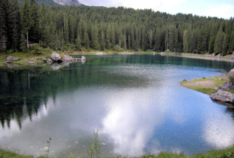 Lago di Braies Lago di Carezza – a glimpse on Lago di Carezza