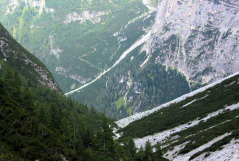 Rifugio Locatelli Dolomiti – the very steep Val Fiscalina