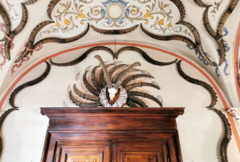 Castello di Sarre Valle d’Aosta – ibex skull and horns in the aisle