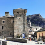 Avise Valle d’Aosta – at the entrance of the hamlet you can admire the fantastic Castello di Avise