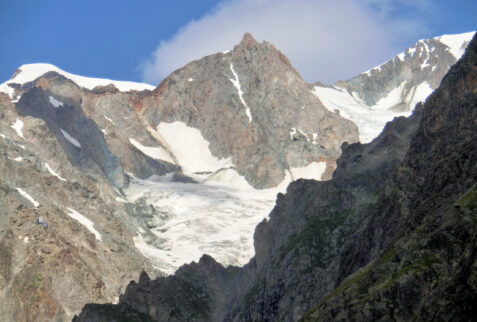 Ghiacciaio del Miage – a part of Monte Bianco massif