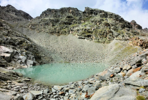Fellaria Valmalenco – a glacial lake at an altitude close to 3000 meters