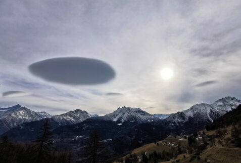 Lago di Joux Valle d’Aosta – unbelievable sky over the valleys visible on the opposite side of Valle d’Aosta