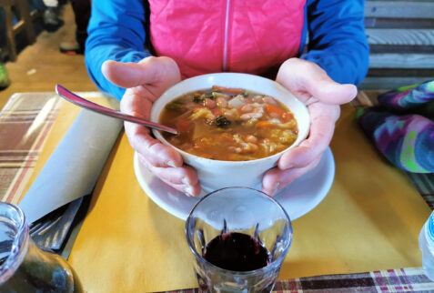 Resegone Lombardia – at Rifugio Azzoni you can have a soup with vegetables to warm the stomach but also hands