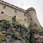 Fortezza di Bardi – the huge fortress is built on the rock