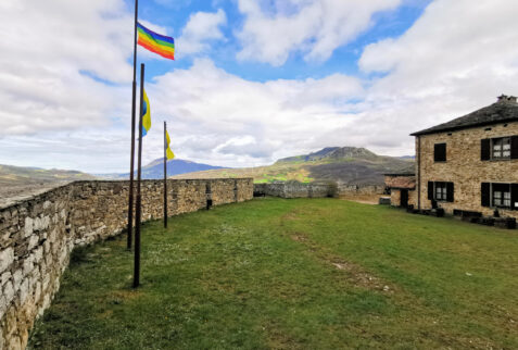 Fortezza di Bardi – fortress courtyard used by soldiers