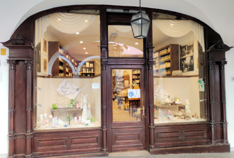 Merano – in downtown you can find very old shops
