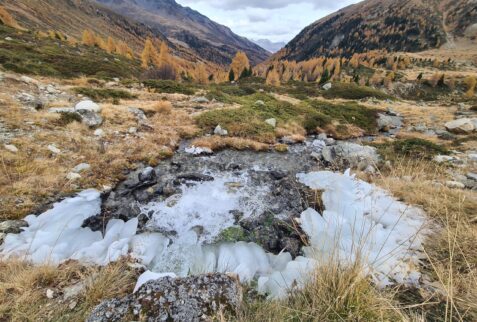 Frozen stream - Val Viola