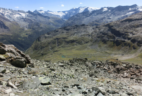 Rifugio degli Angeli – front of Valgrisenche seen from the path to the shelter – BBofItaly