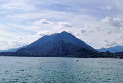 Varenna – on the other side of the lake, Monte di Tremezzo (1699 meters) is visible – BBofItaly