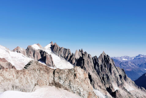 Skyway Monte Bianco – minor peaks on the right side of Monte Bianco massif - BBofItaly