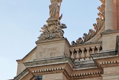 Modica – glimpse on the façade of Chiesa di San Giovanni Evangelista – BBofItaly
