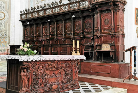 Modica – glimpse of the interior of Chiesa di San Giovanni Evangelista – BBofItaly