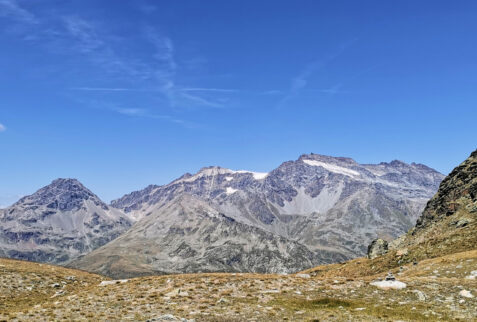 Bivacco Ravelli – turning your back to Grande Rousse you can admire a wonderful landscape on the border with France – BBofItaly