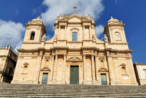 Noto – the façade of Cattedrale di San Nicolò – BBofItaly