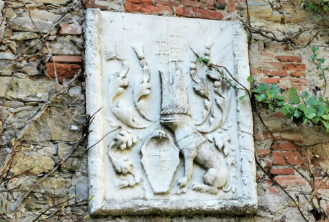 Castello di Fosdinovo – the Malaspina coat of arm – BBofItaly