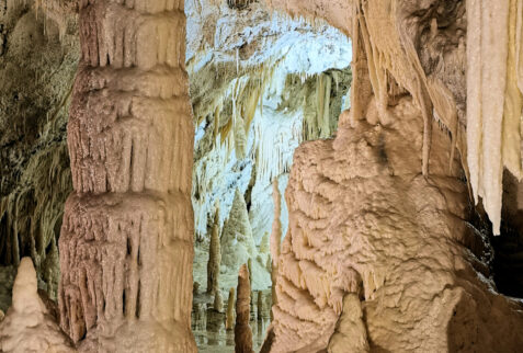 Frasassi Caves - BBofItaly