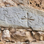 Monte dei Bianchi – am inscription carved on a rocks of a house of Monte dei Bianchi. The house dates back 1772 ! – BBofItaly