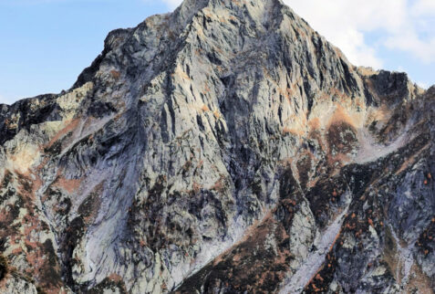 Passo del Notaro – Cavregasco peak observed from Notaro pass – BBofItaly